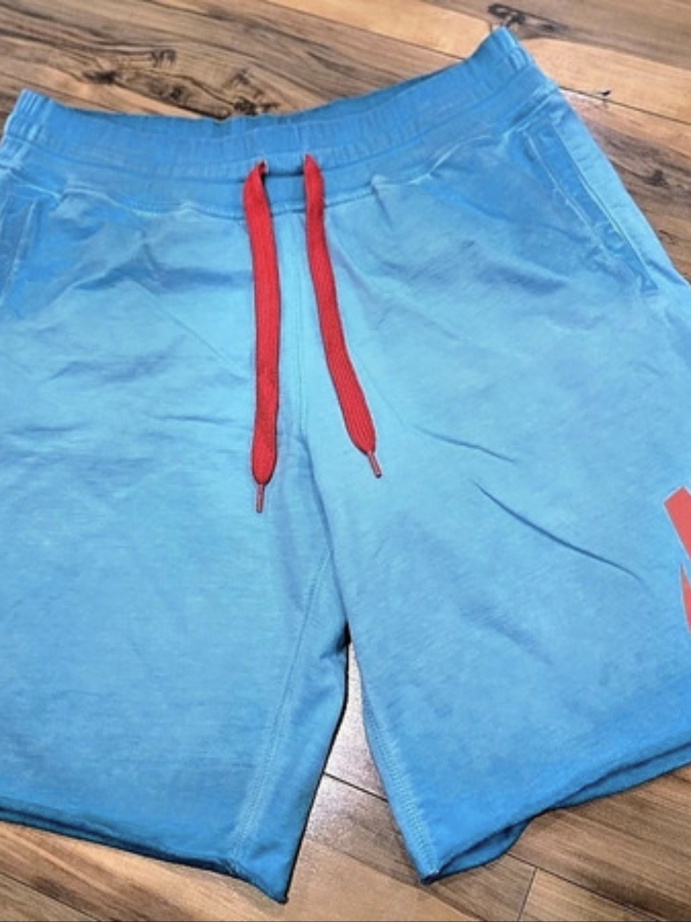 Nike Club Fleece Swoosh Graphic Shorts Blue & Red XL